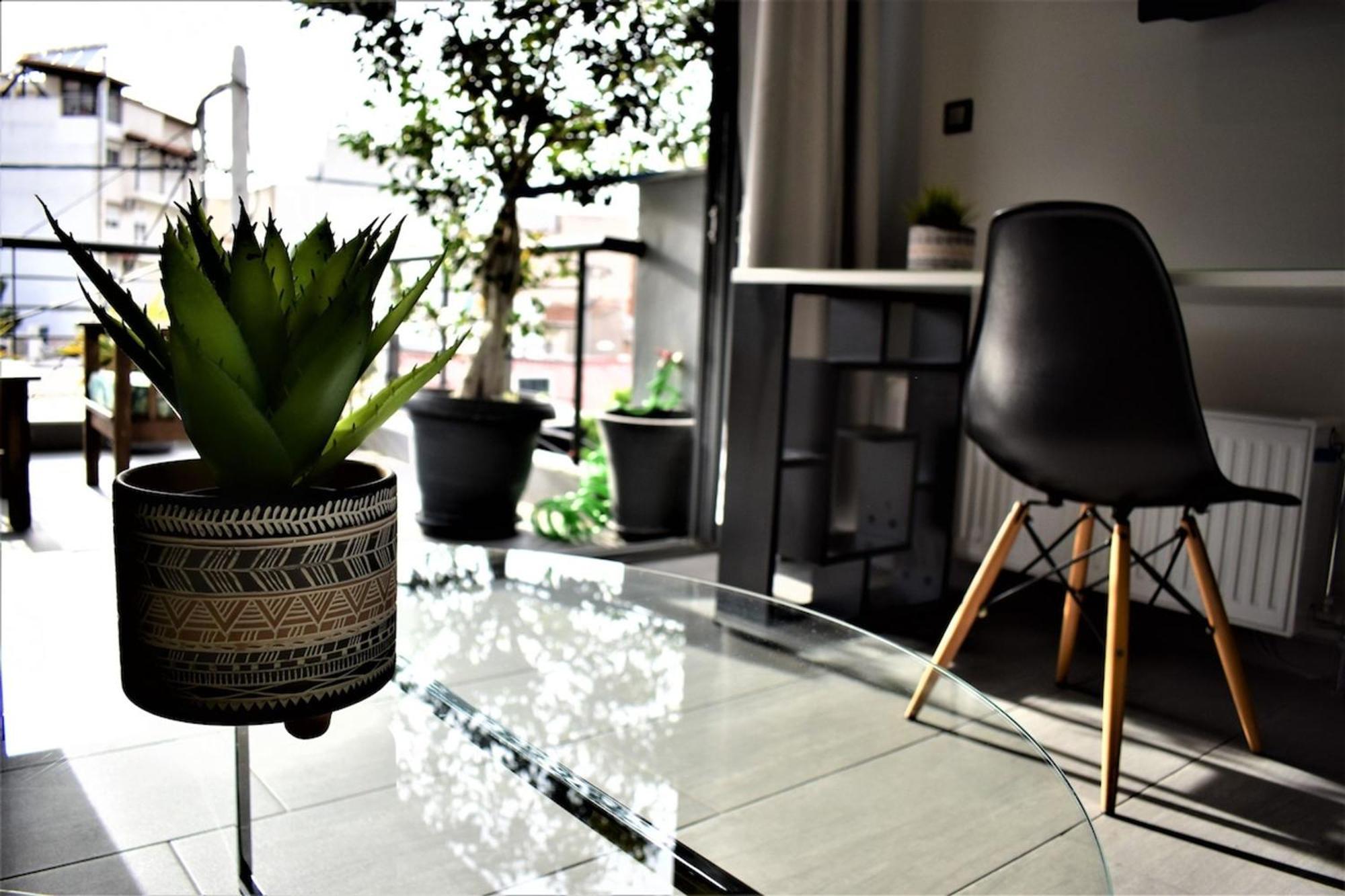 Ferienwohnung Stylish Boutique Loft With Private Balcony Athen Exterior foto